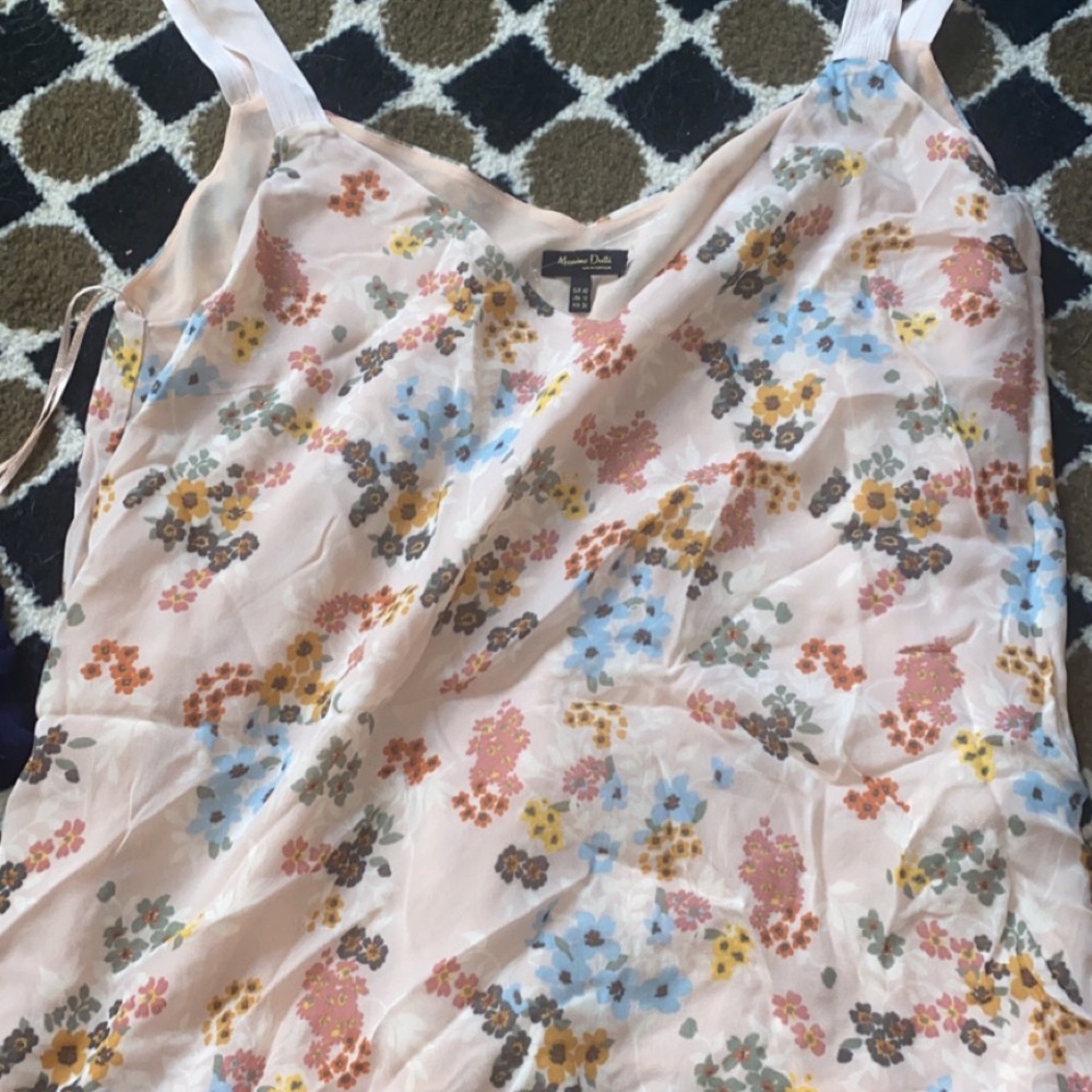 floral print tank top; never worn great condition